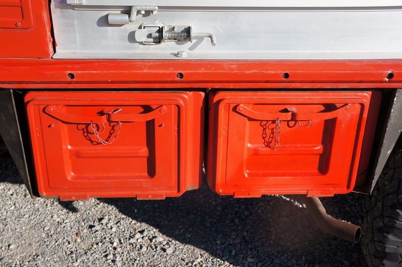 Swiss Municipal Firetruck wurde für Schläuche und E ...