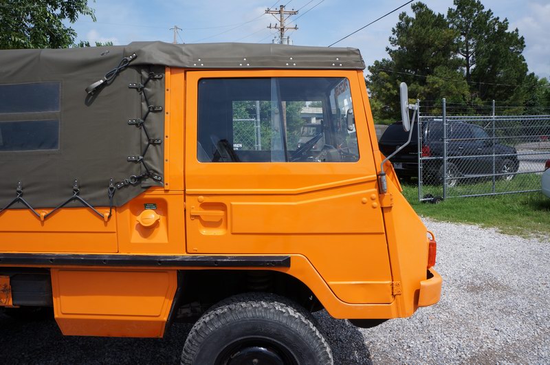 Original Schweizer Nationalgarde LKW In sehr gutem Zustand.