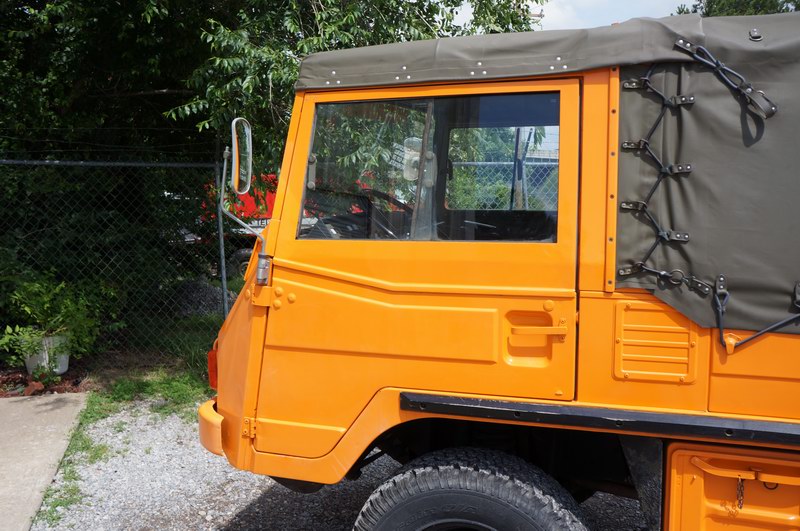 Original Schweizer Nationalgarde LKW In sehr gutem Zustand.