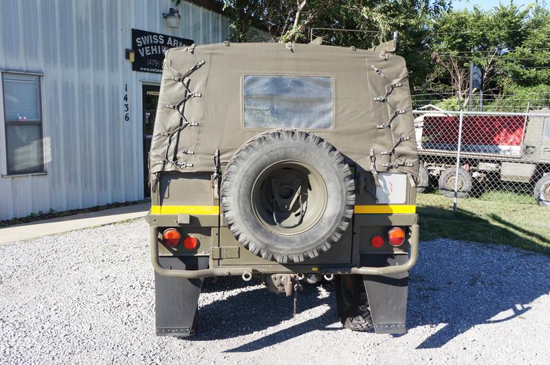 Original Schweizer Armee Feuerwehrauto. Sehr wenig benutzt. R ..