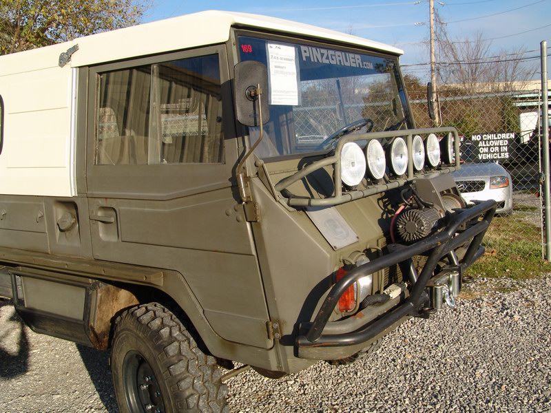 Pinzgauer 710 mit 2-teiligem Hardtop