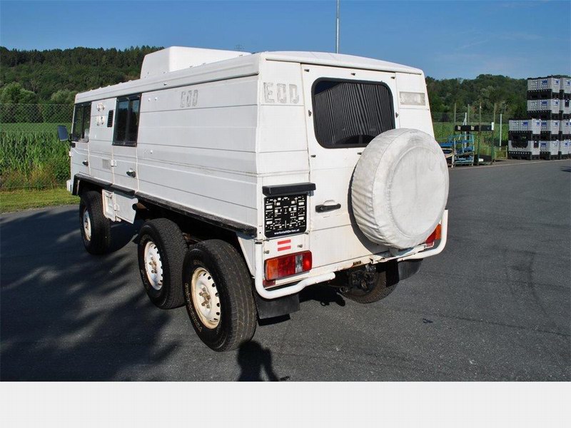 2.4L 6 Zylinder Turbo Diesel 105HP
4 Gang Aut ..