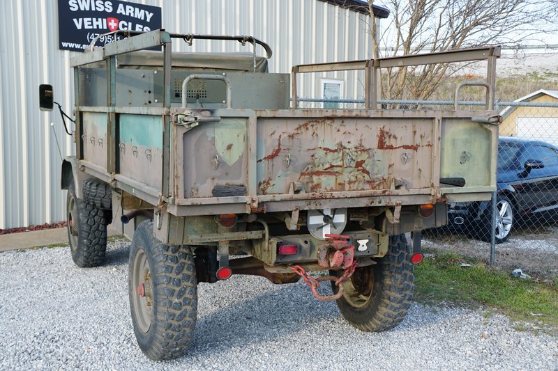 Original Truppentransporter der belgischen Armee.  
In gutem Zustand ...