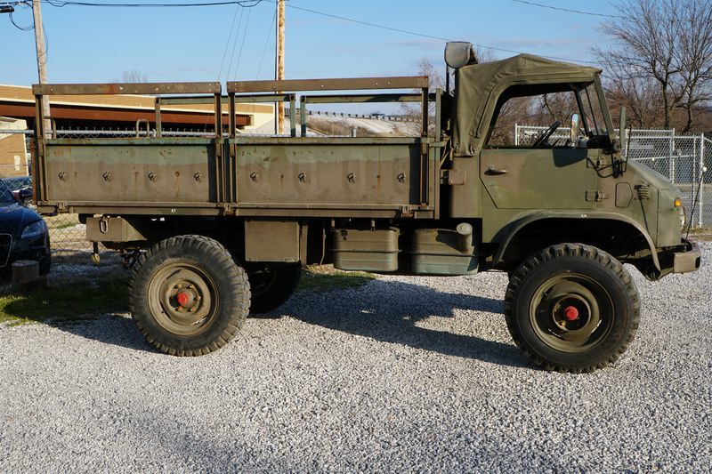 Original Truppentransporter der belgischen Armee.  
In gutem Zustand ...