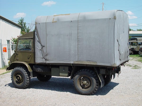 Unimog Außendienstgerät, großer Luftkompressor, 4 O ...