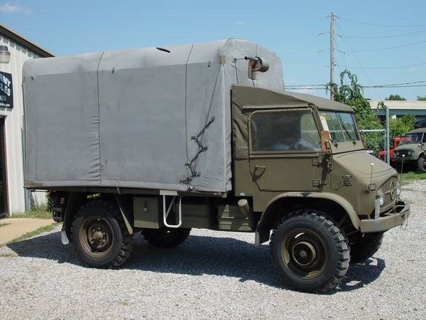 Unimog Außendienstgerät, großer Luftkompressor, 4 O ...