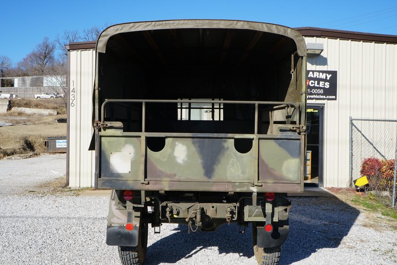 Schweizer Armee Truppentransporter. In gutem Gesamtzustand ...