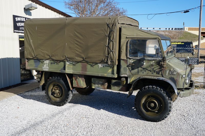 Schweizer Armee Truppentransporter. In gutem Gesamtzustand ...