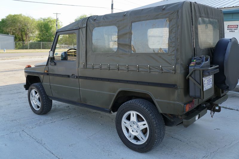 Original Schweizer Armee G Wagen. 2.3L 4 Zyl Benzin F ...