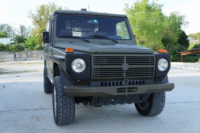 Original Schweizer Armee G Wagen. 2.3L 4 Zyl Benzin F ...