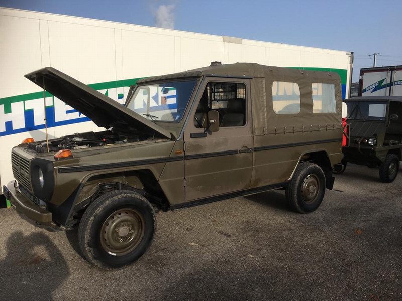 Original Schweizer Armee G Wagen. 2.3L 4 Zyl Benzin F ...