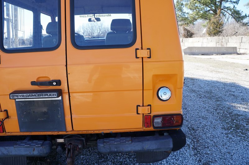 Seltener kurzer Radstand 2 Tür Hardtop G Wagen. 2.3L ..