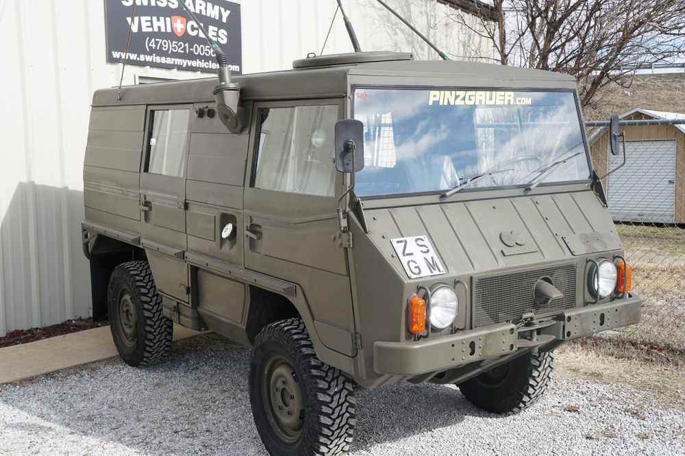 Pinzgauer 710K Funkwagen