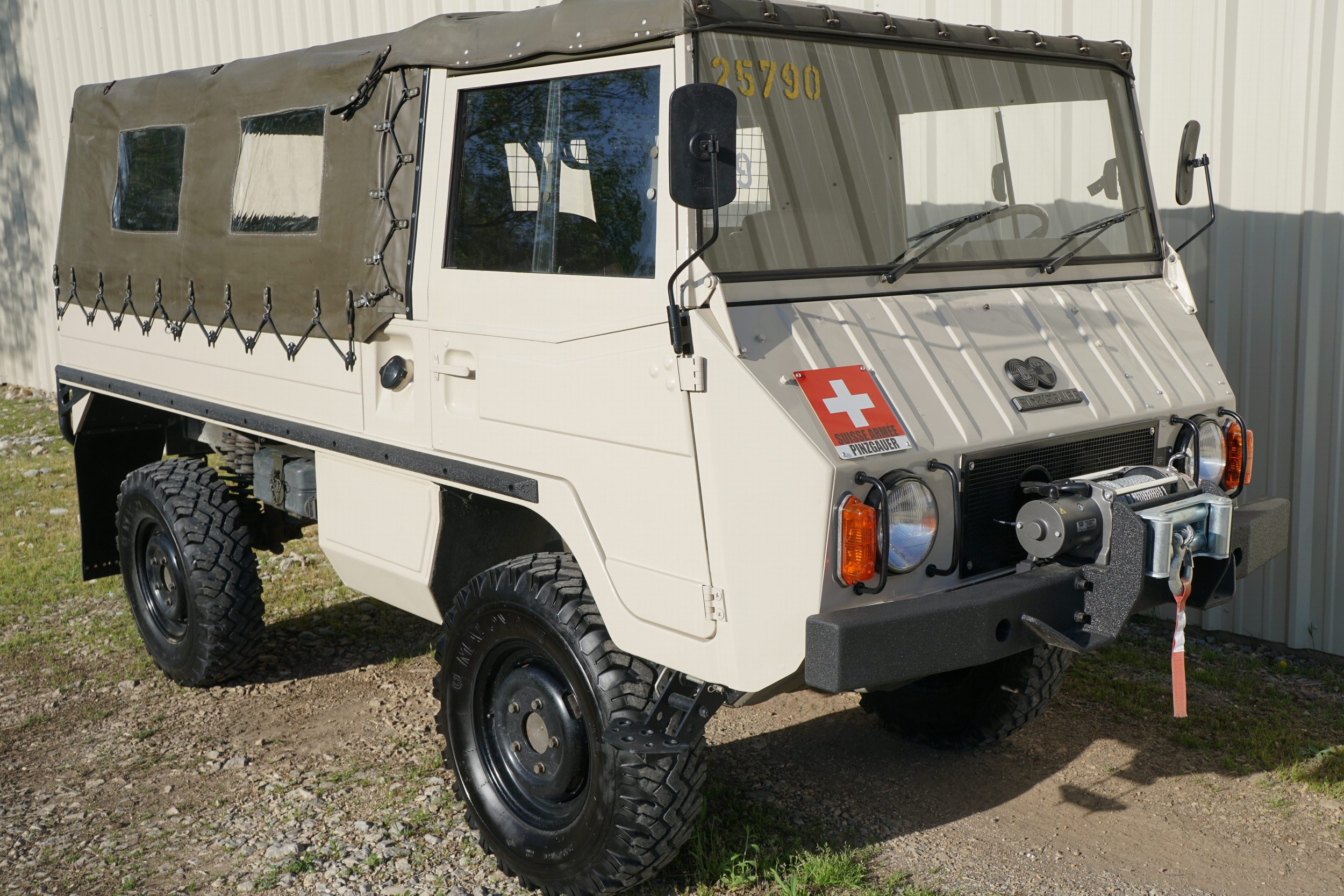 Pinzgauer 710M