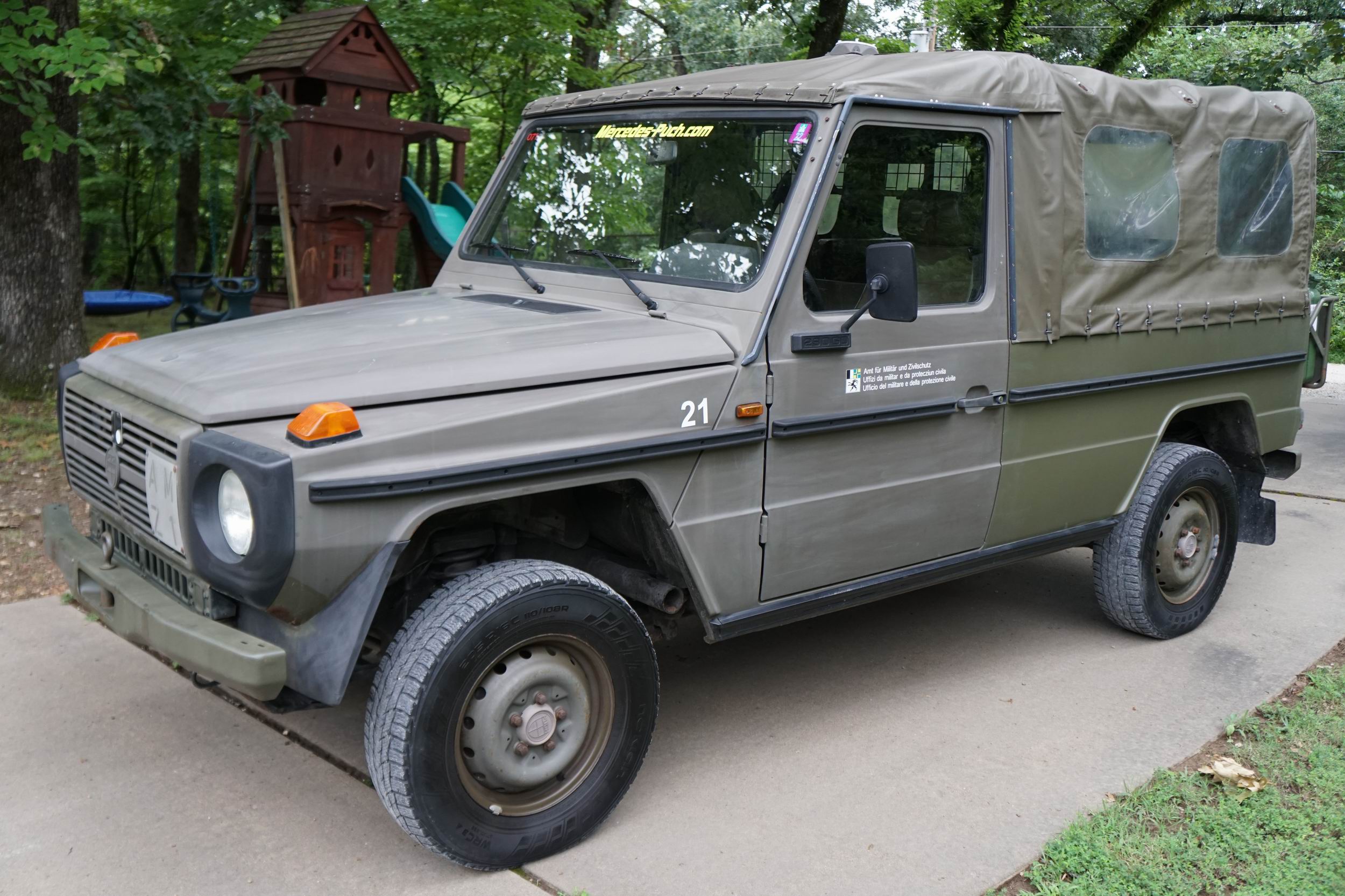 Original Schweizer Armee G Wagen. 
2.3L 4 Zyl Benzin ...