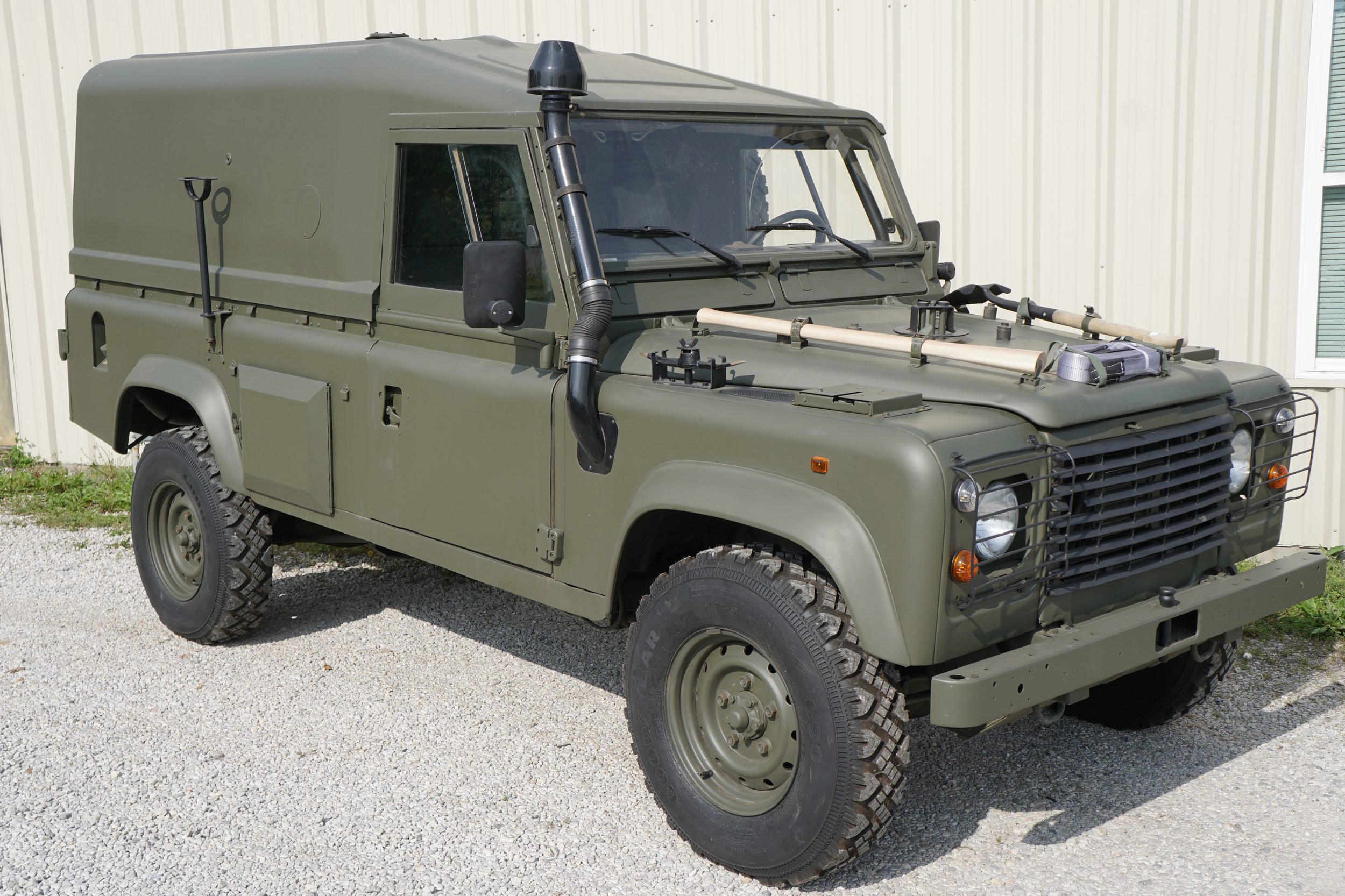 Defender 110 Wolf Britische Armee