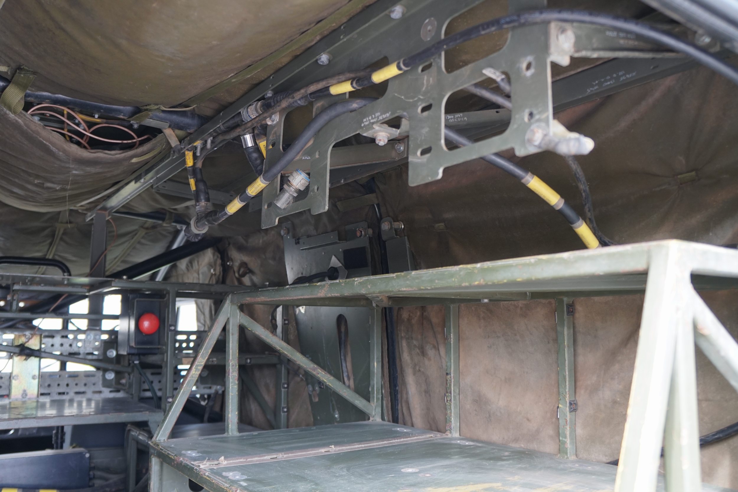 Original British Military Radio Truck Hardtop TUM ...