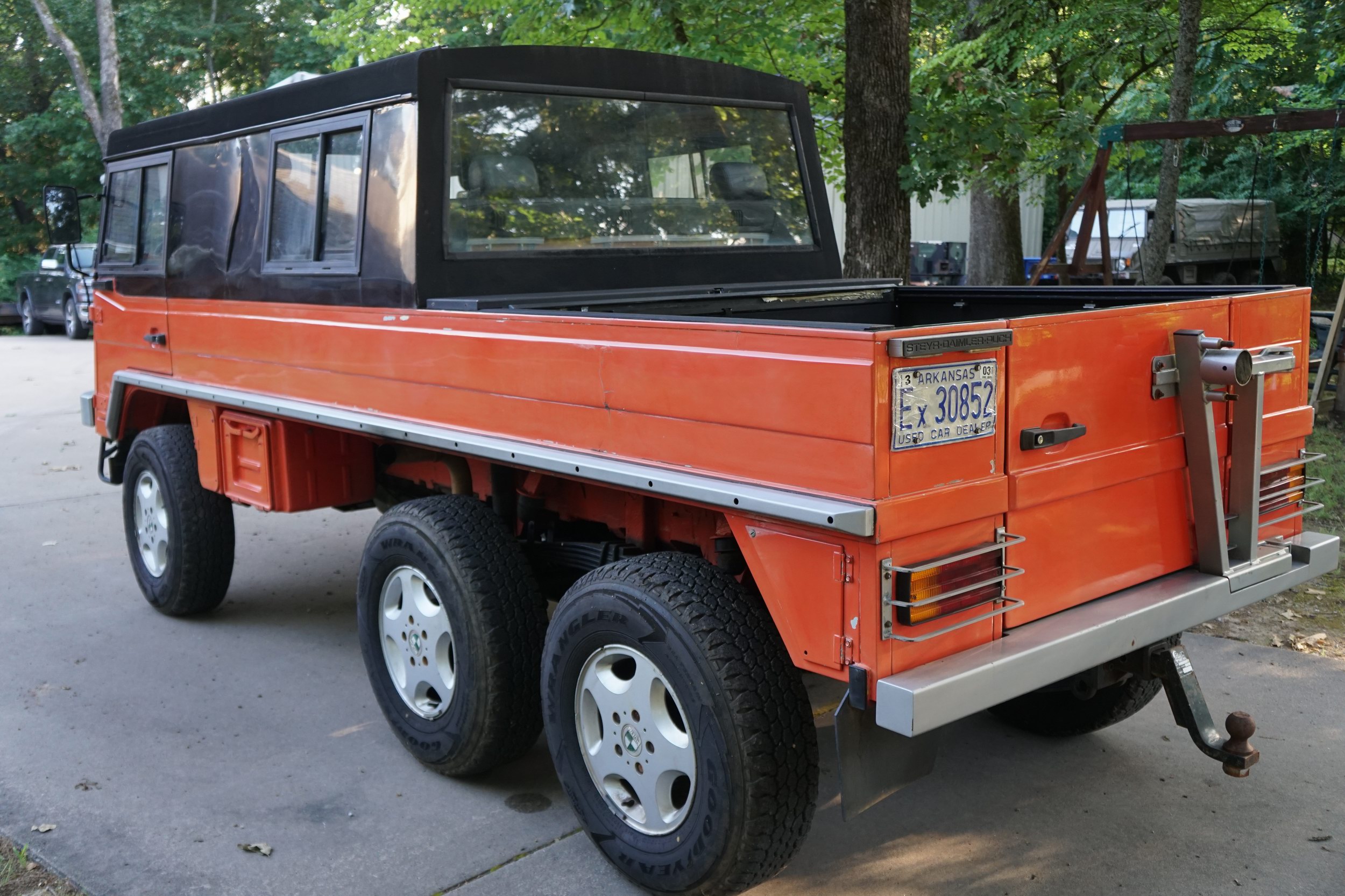 Seltener Pinzgauer 718 6x6 Custom 3 Door Crew Cab  
 ..