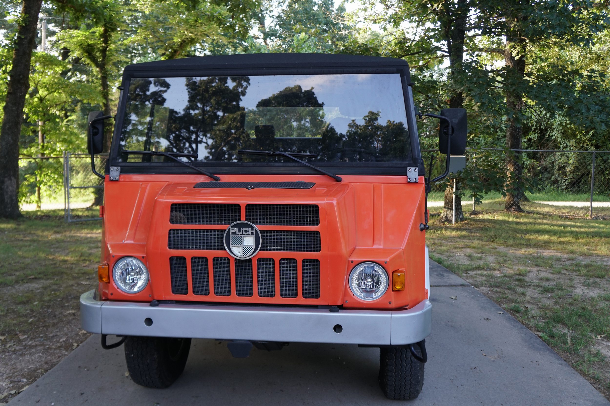 Seltener Pinzgauer 718 6x6 Custom 3 Door Crew Cab  
 ..