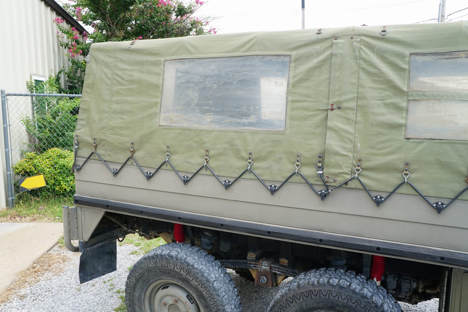 Original Österreichisches Militär 712M Truppentransporter in g ...