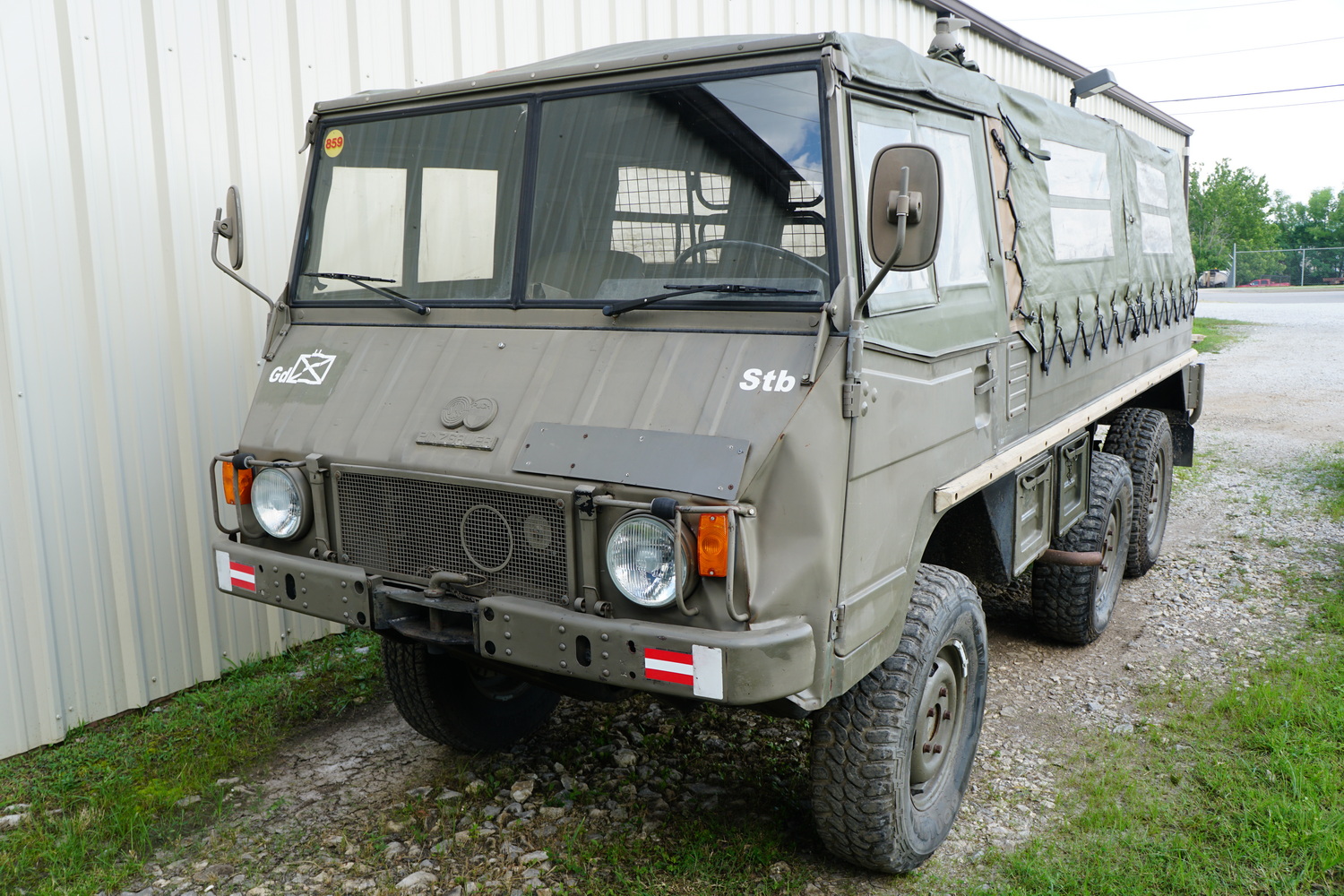 Pinzgauer 712M