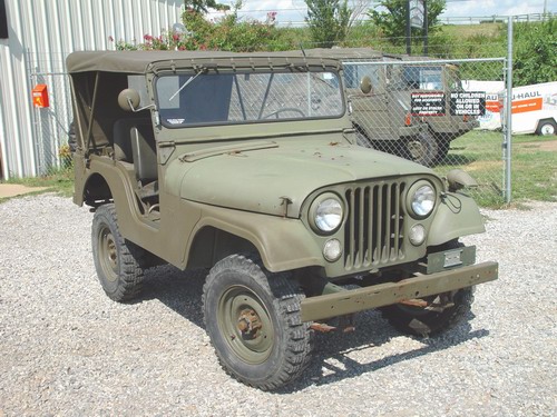 Alle Original Schweizer Armee Jeep 
Heckklappe, Rücksitz ..