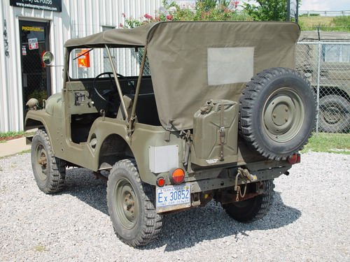 Alle Original Schweizer Armee Jeep 
Heckklappe, Rücksitz ..