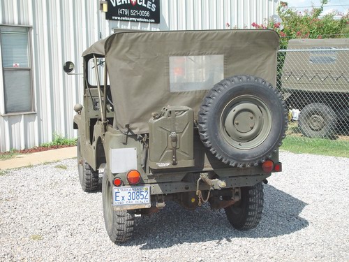 Alle Original Schweizer Armee Jeep 
Heckklappe, Rücksitz ..